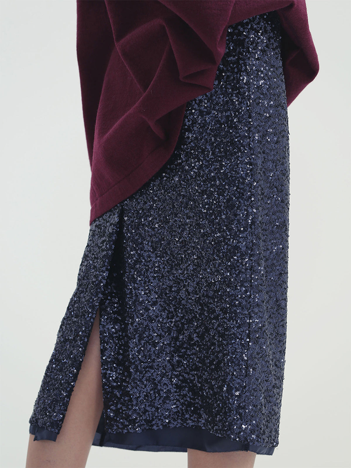 JUPE DROITE TAILLE BASSE À PAILLETTES