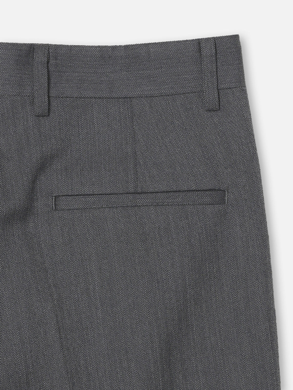 PANTALON LARGE À PLIS CHEVRON