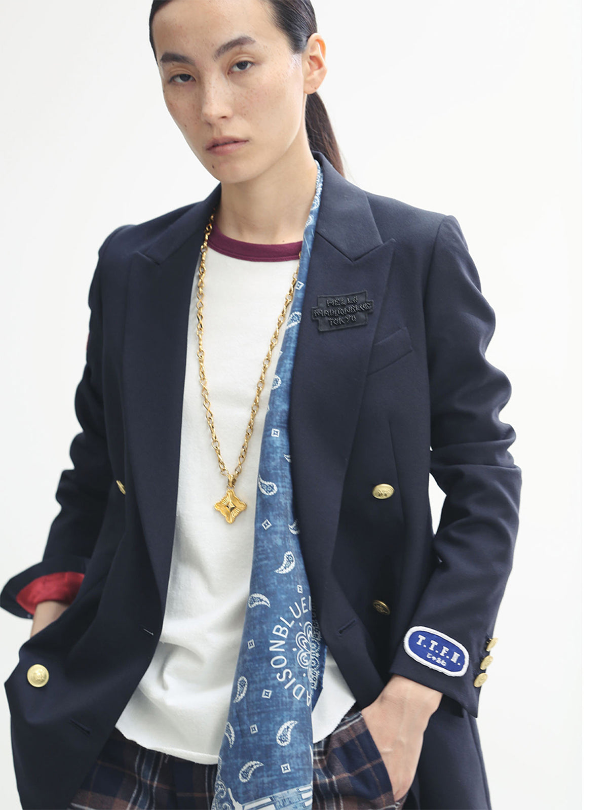 [OUTFIT]