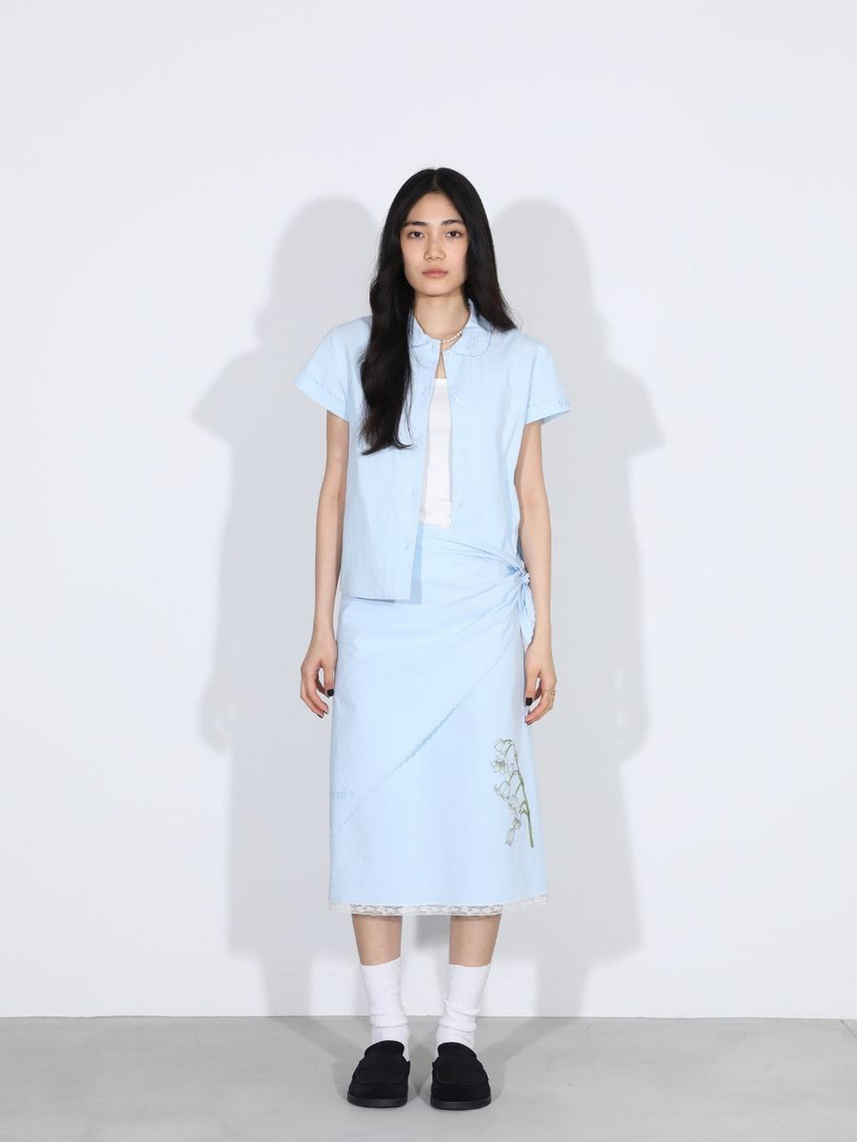 ROUND COLLAR H/S SH EMBROIDERY C/LI