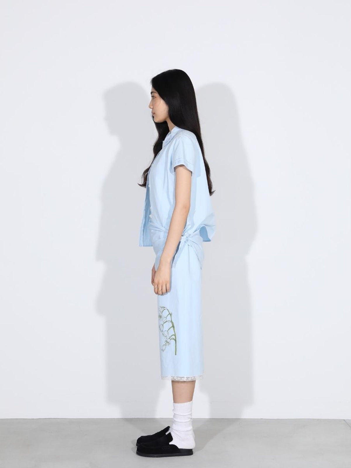 ROUND COLLAR H/S SH EMBROIDERY C/LI